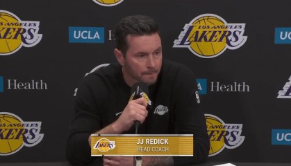 Kaiyun Sports-开云体育-雷迪克点评艾顿：太阳2亿中锋，防守像ATM机