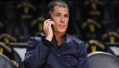 球迷期待佩林卡在双11凌晨立刻剁手 但有没有可能他比你懂球